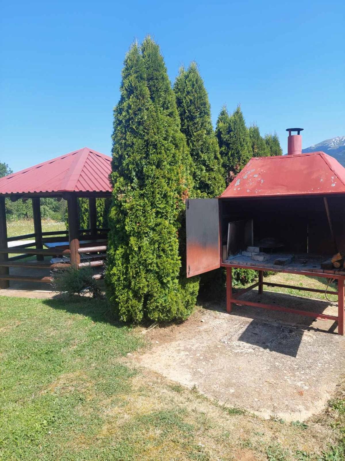 Jelena Hotel Korenica Bagian luar foto