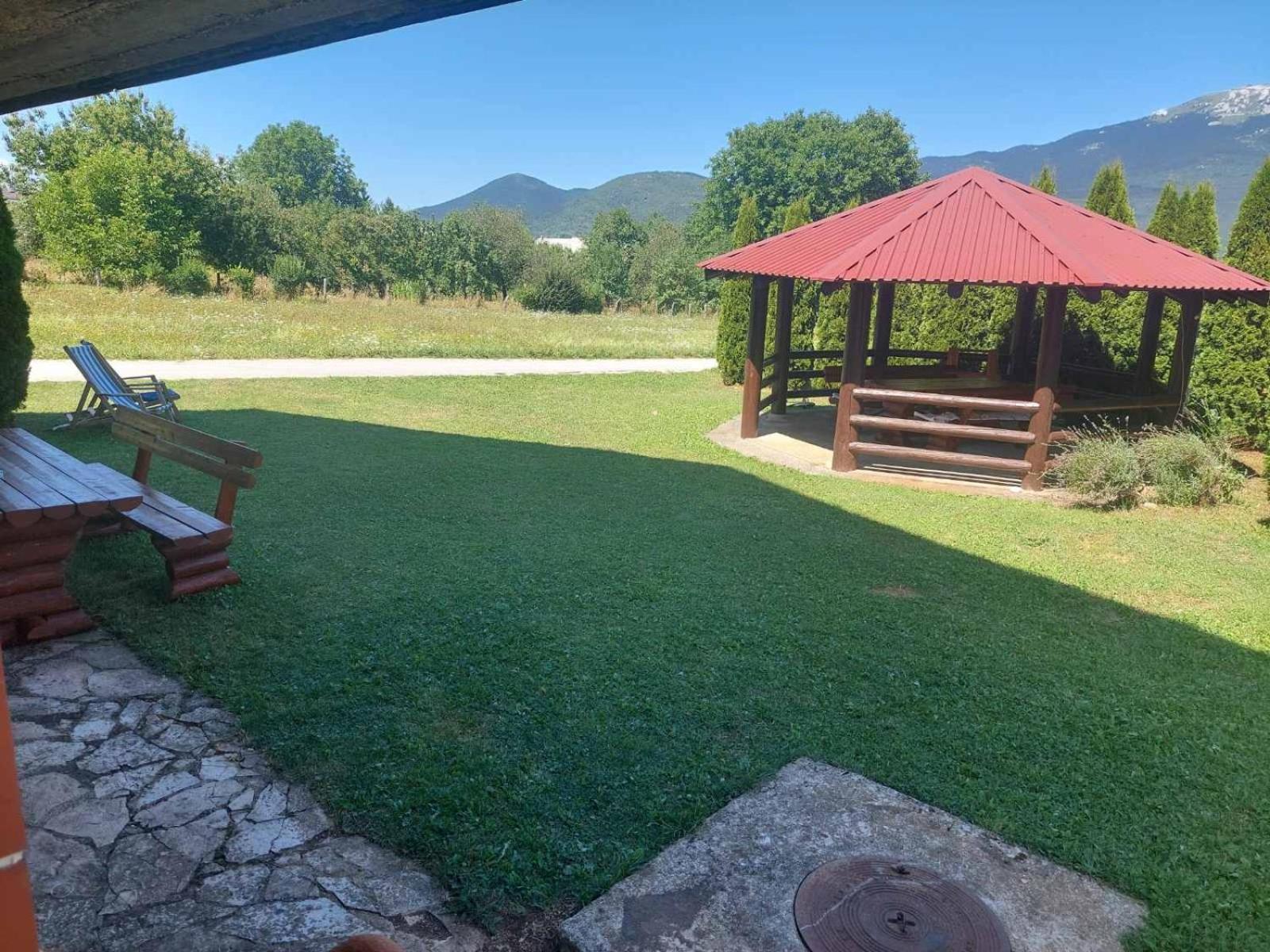 Jelena Hotel Korenica Bagian luar foto