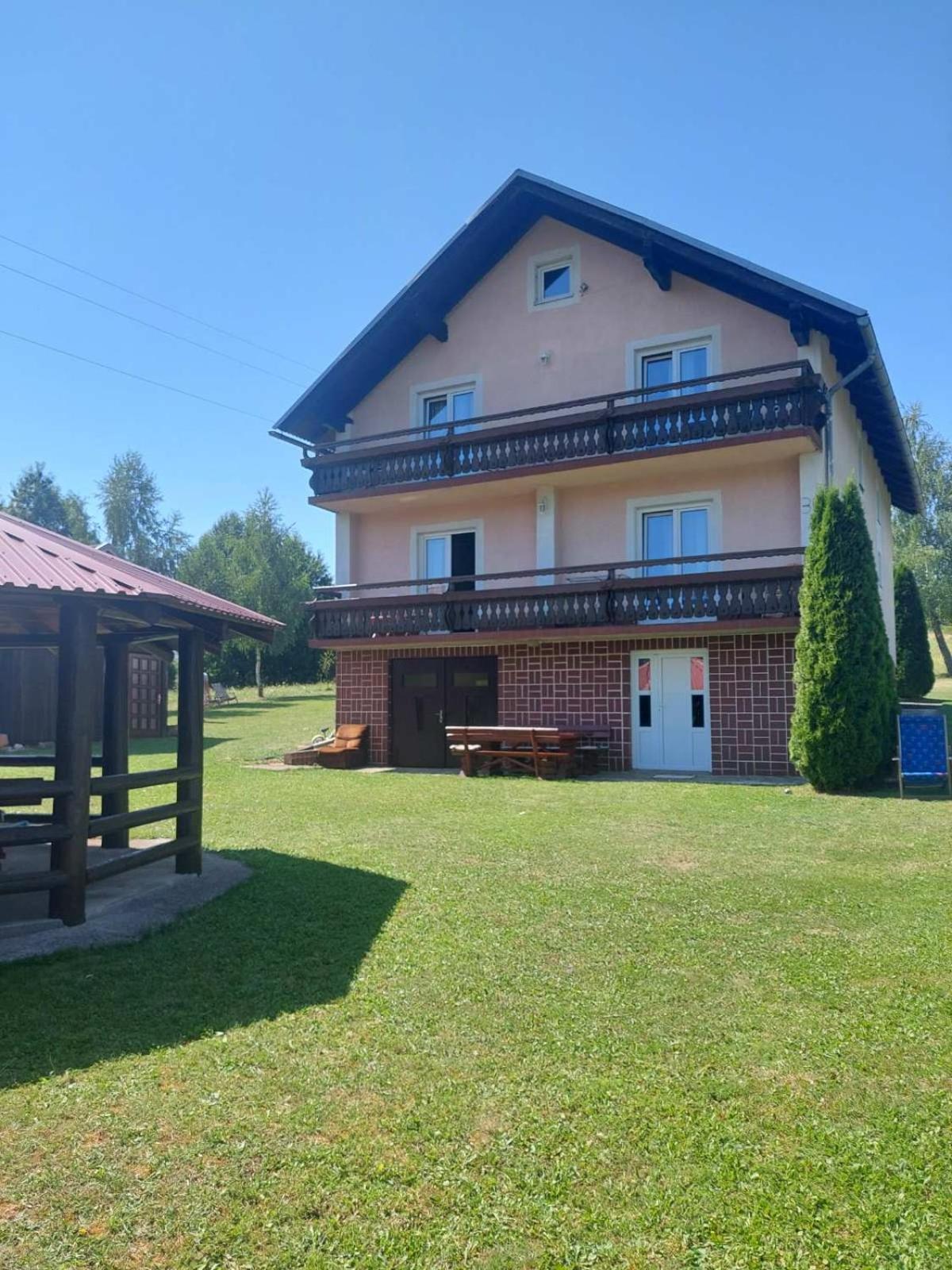 Jelena Hotel Korenica Bagian luar foto