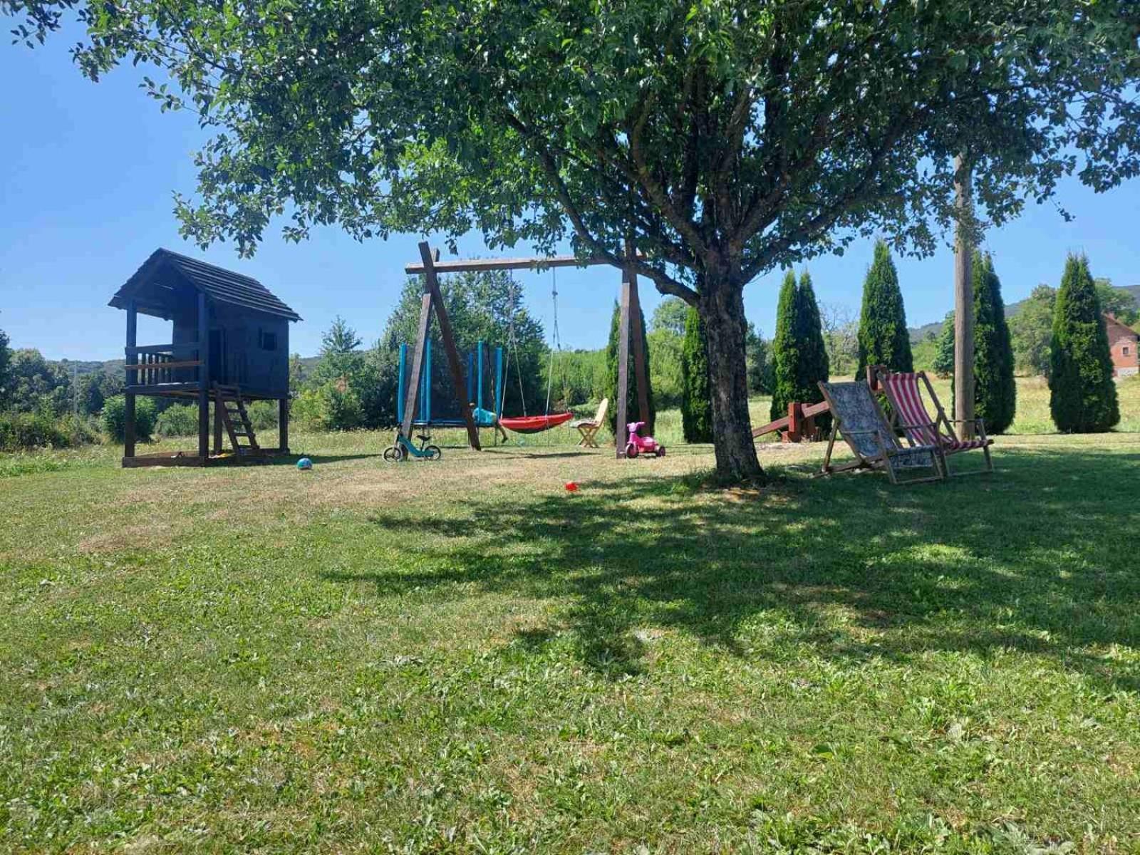 Jelena Hotel Korenica Bagian luar foto