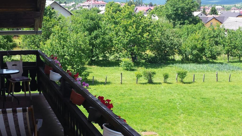 Jelena Hotel Korenica Bagian luar foto